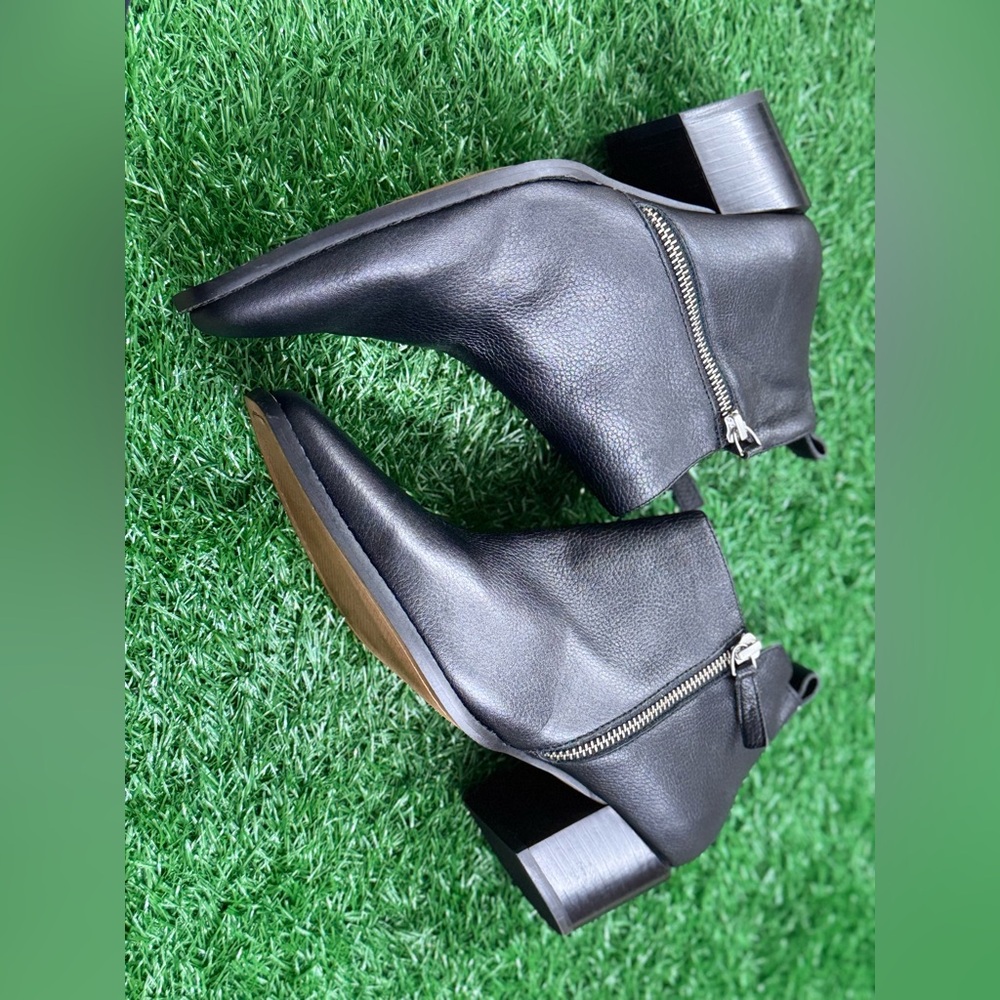 Linea Paola Women‎ Shoes Size 9